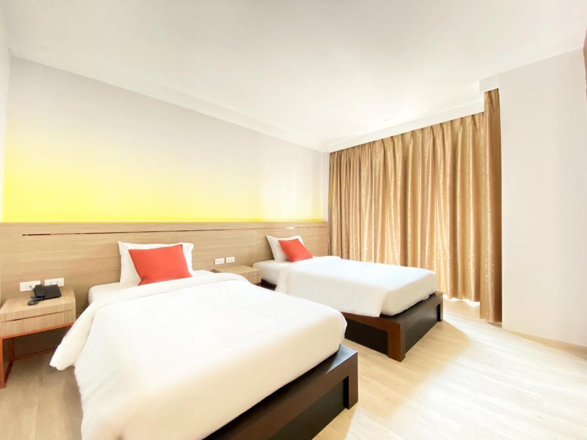 Srilamduan Hotel Sisaket Esterno foto